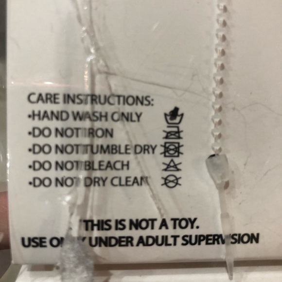 1st Birthday Crown (Includes age 1-6 #s) NWT! - Picture 5 of 5